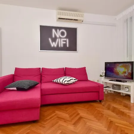 Heart Of 公寓 马卡尔斯卡